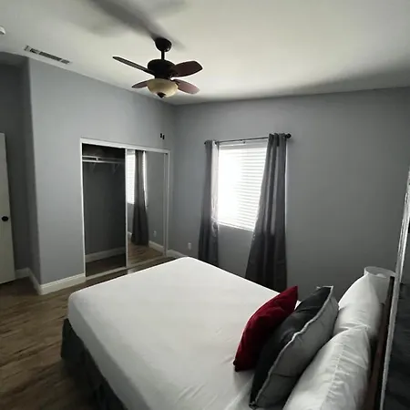 Vintage Residence Whit 3 Bedroom And Billard Table Las Vegas Exterior photo